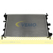 V25-60-0004 VEMO/VAICO Радиатор, охлаждение двигателя