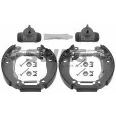 62 93 7500 SWAG Комплект тормозных колодок